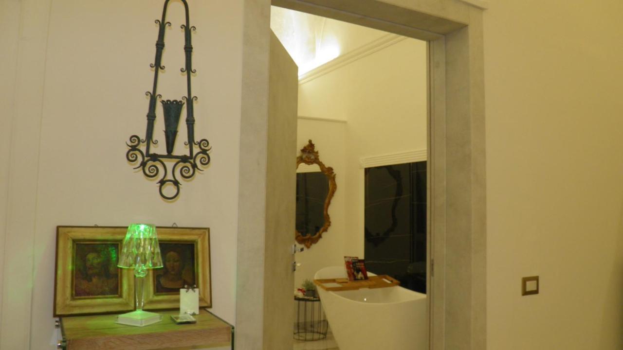 La Dimora Di Re Idomeneo Bed & Breakfast Lecce Exterior photo