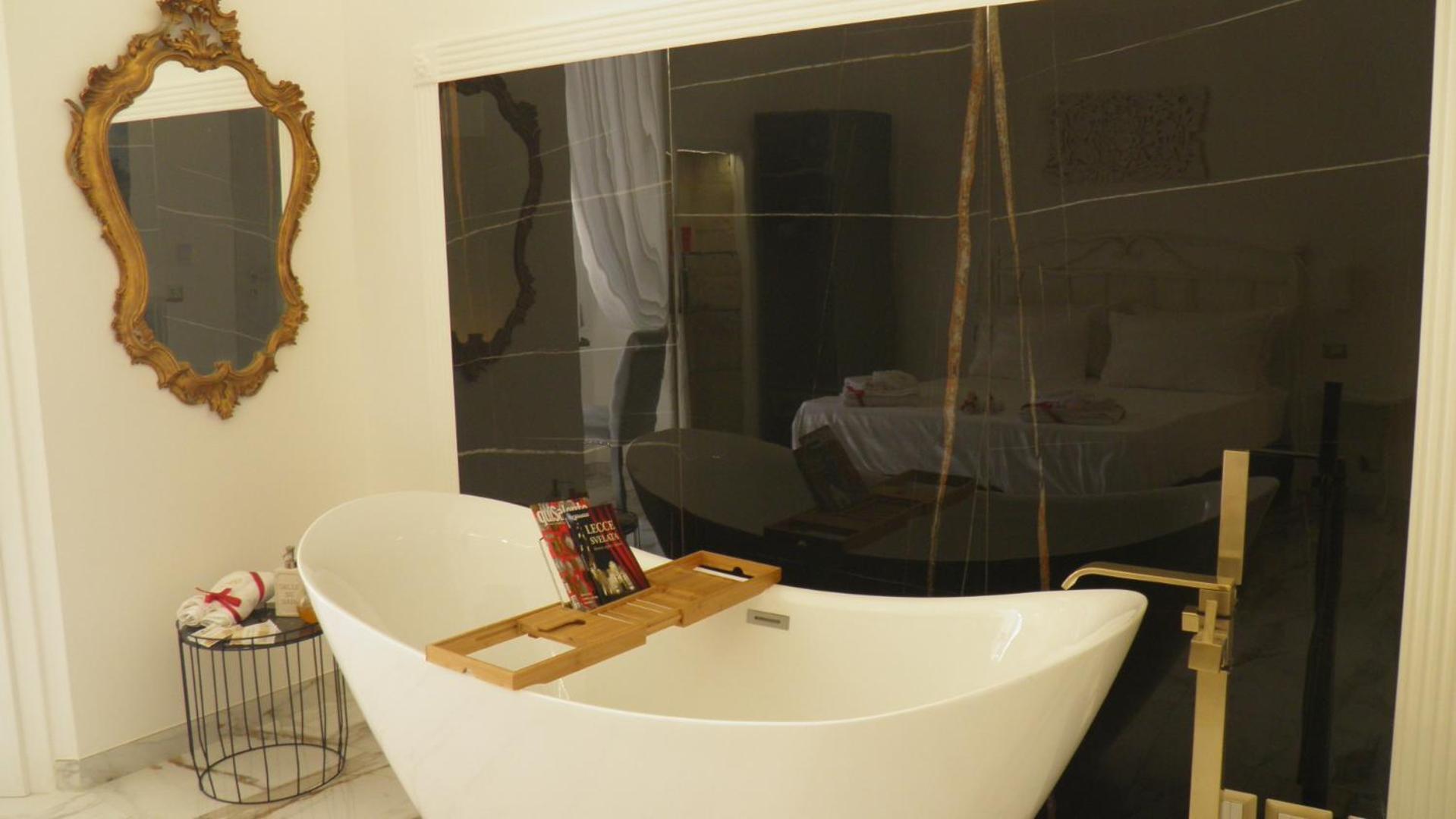 La Dimora Di Re Idomeneo Bed & Breakfast Lecce Exterior photo